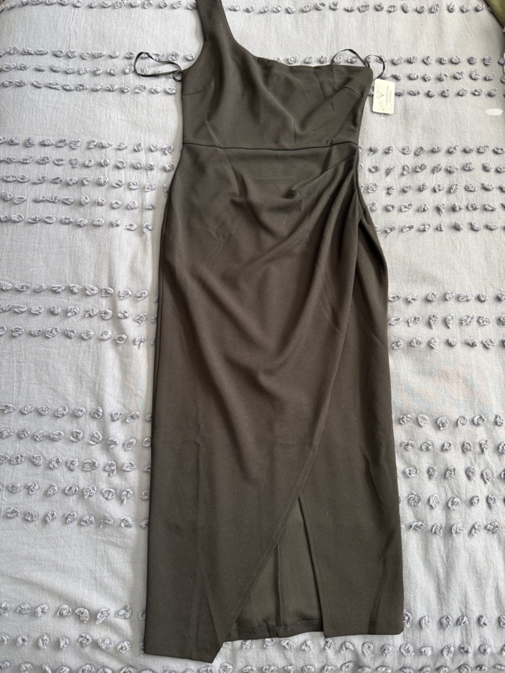 Women's Black One-Shoulder Midi Dress - Picture 2 of 7